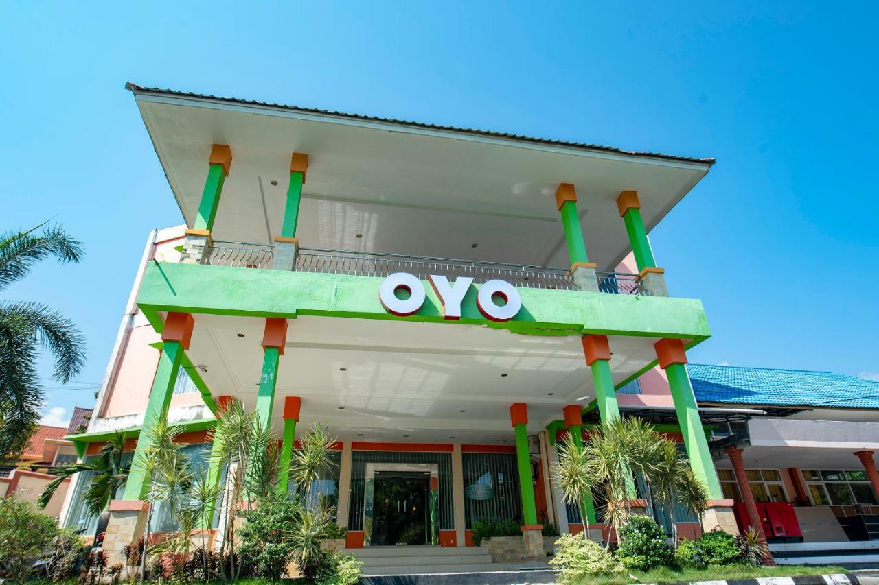 ホテル Oyo 1164 エドテル マーリガイ バイ Smkm 2 タンジュン ピナン タンジュン・ピナン エクステリア 写真